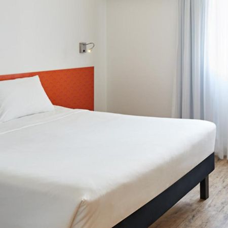 Hotel Ibis Styles Balneario Camboriu - 1 Quadra Do Mar Zewnętrze zdjęcie