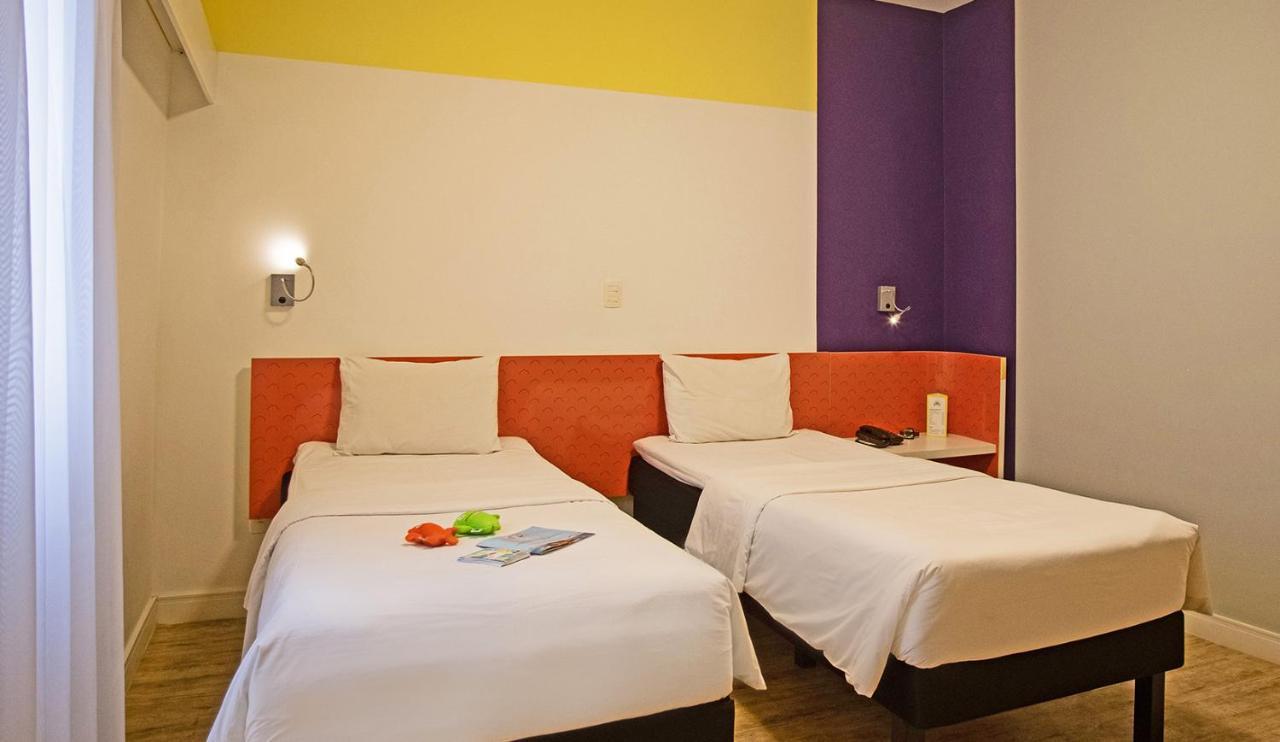 Hotel Ibis Styles Balneario Camboriu - 1 Quadra Do Mar Zewnętrze zdjęcie