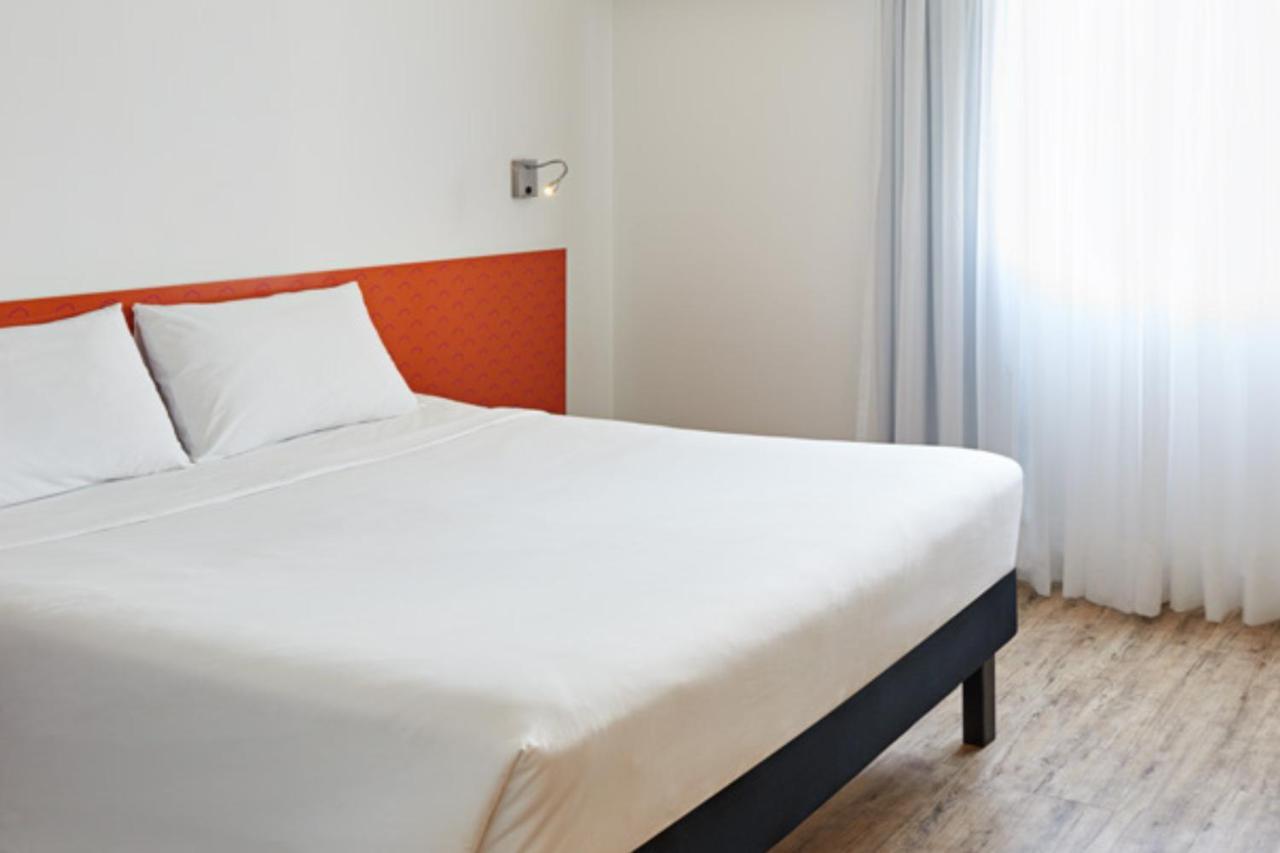 Hotel Ibis Styles Balneario Camboriu - 1 Quadra Do Mar Zewnętrze zdjęcie